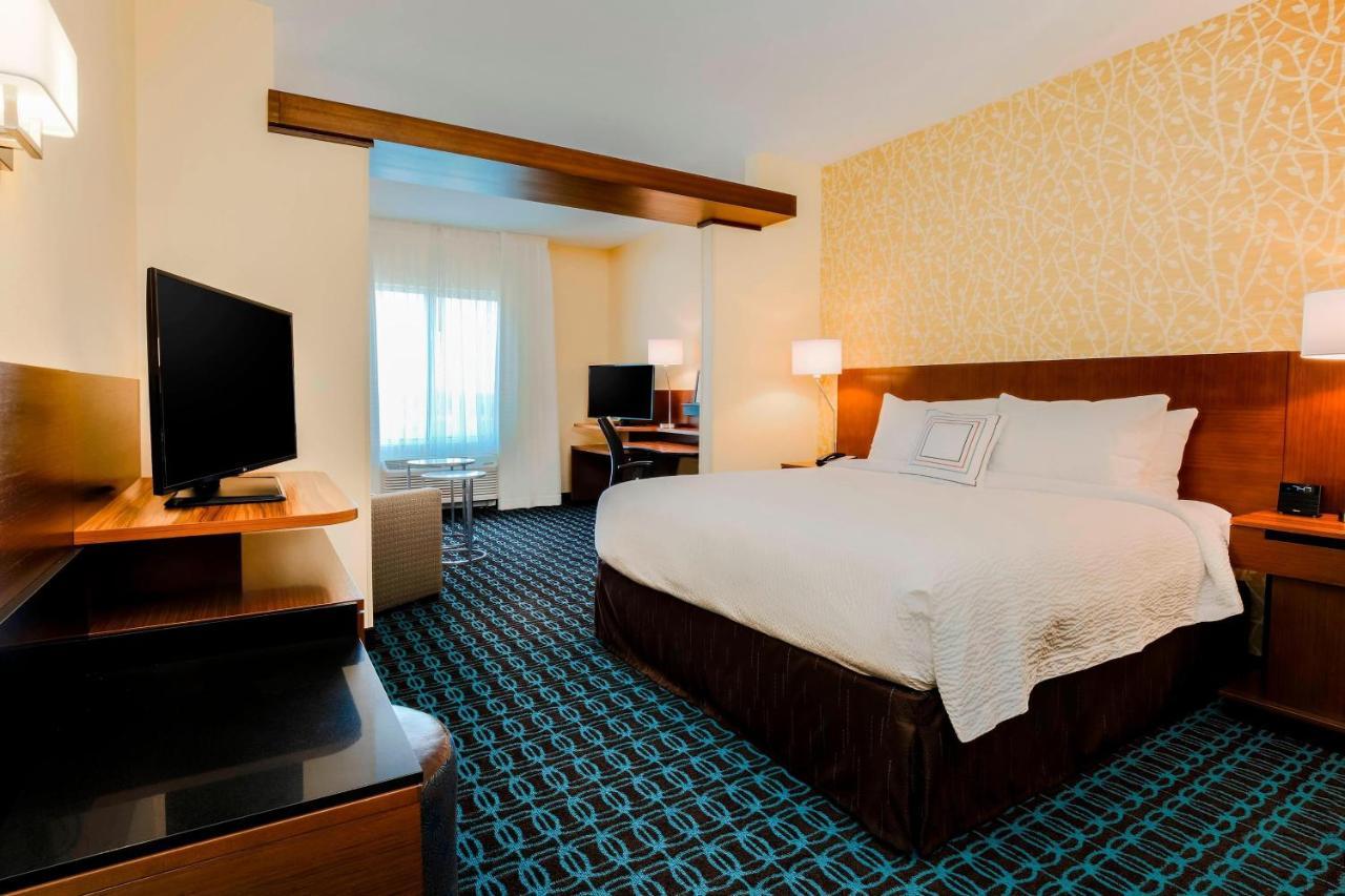 Fairfield Inn & Suites By Marriott Pecos Exterior photo